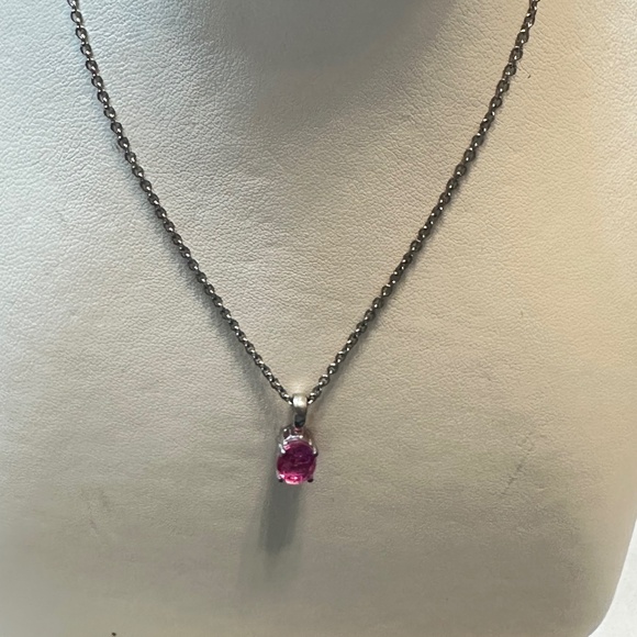 925 Sterling Silver Oval Pink Sapphire Solitaire Pendant on Chain - NWOT - Picture 2 of 15